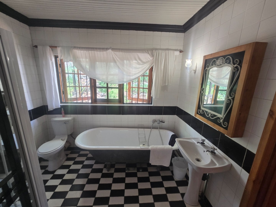  Bedroom Property for Sale in Waverley Free State